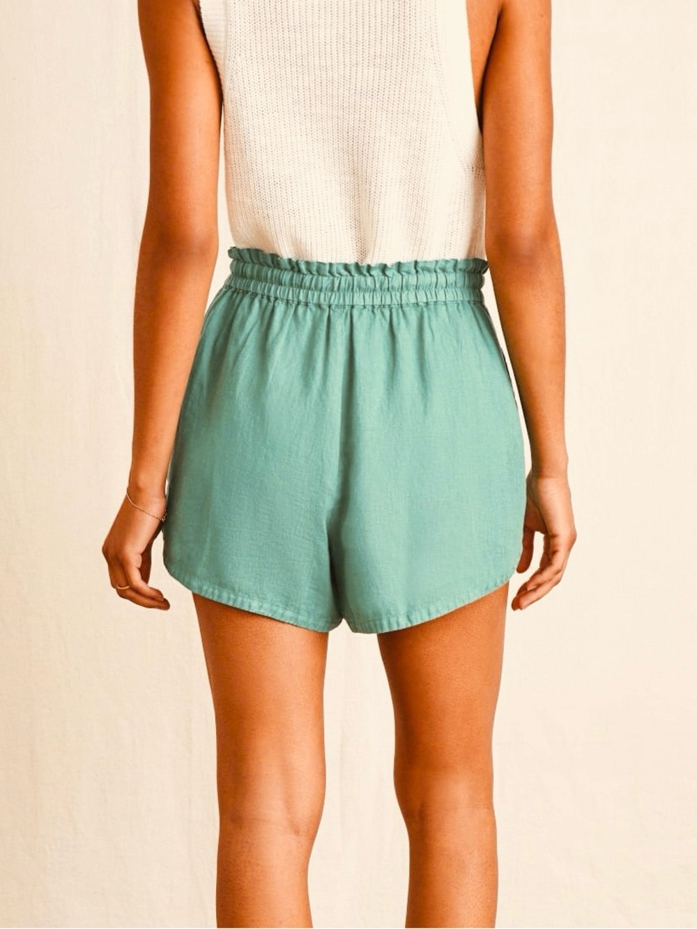 Faherty Gren Drawstring Linen Shorts - Picture 2 of 4